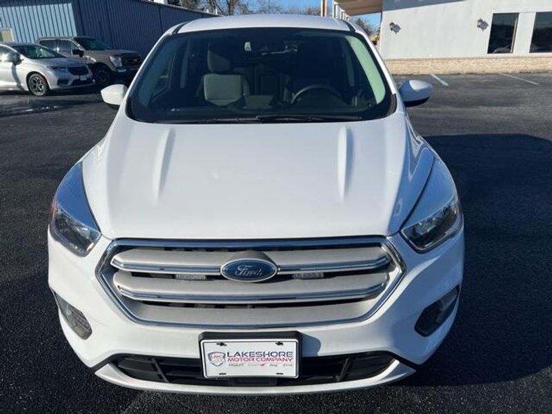 2019 Ford Escape SEImage 2