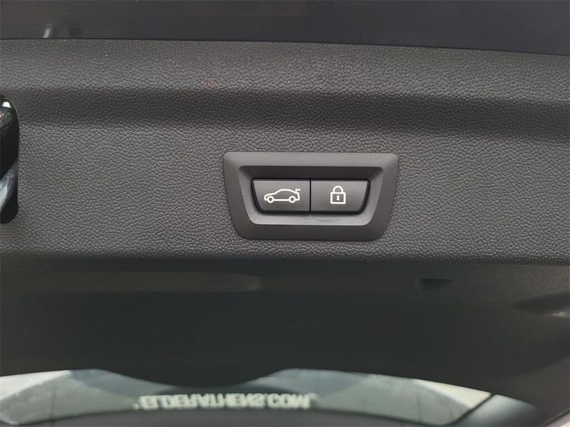 2021 MINI Countryman ClassicImage 11