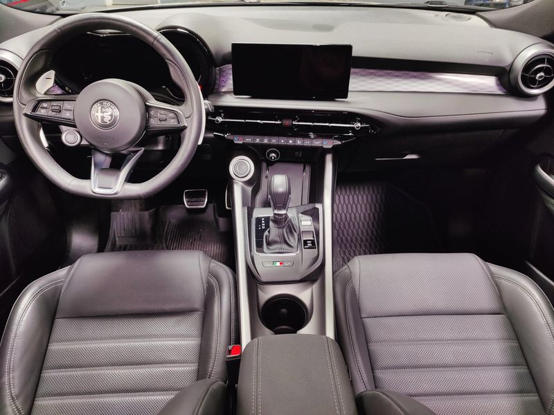 Used 2024 Alfa Romeo Tonale Veloce Premium AWD w/SunroofImage 20