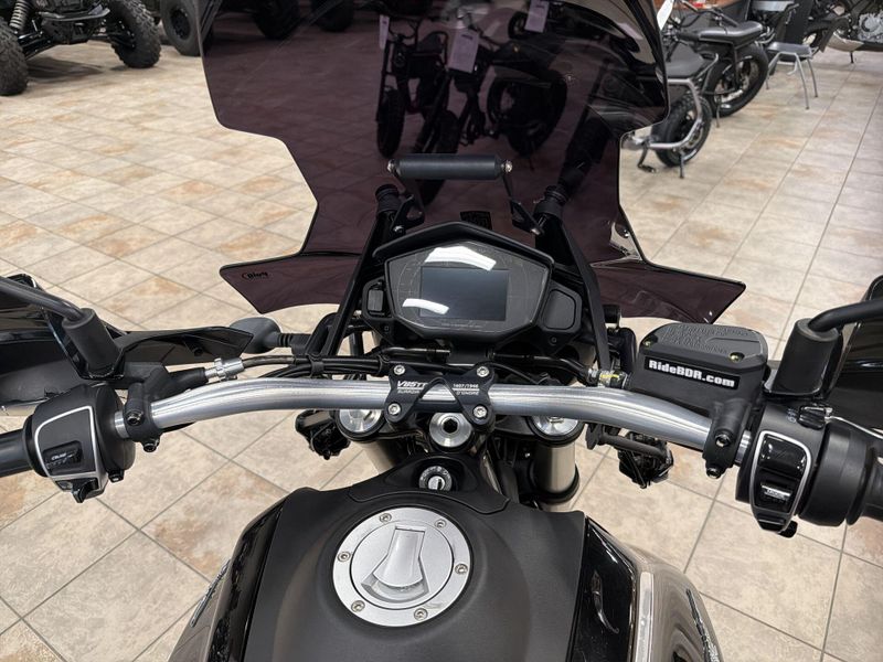 Used 2023 Moto Guzzi V85 TT Guardia dOnore Image 23