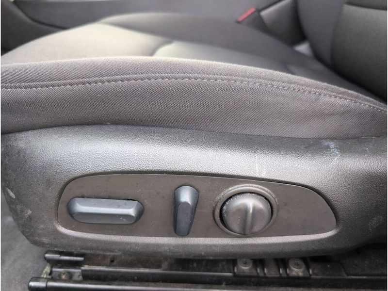 Used 2024 Chevrolet Malibu LTImage 11