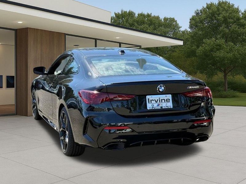 New 2026 BMW 4 Series M440iImage 11