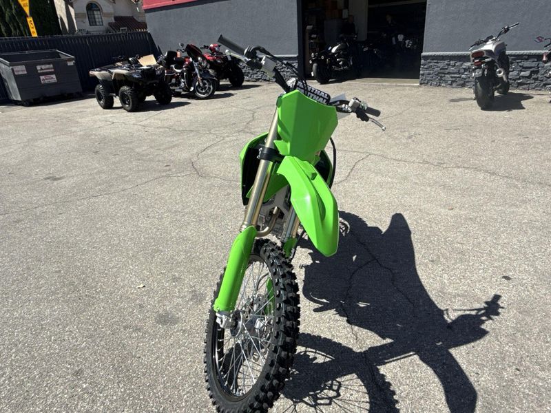 New 2027 Kawasaki KX250F Image 11