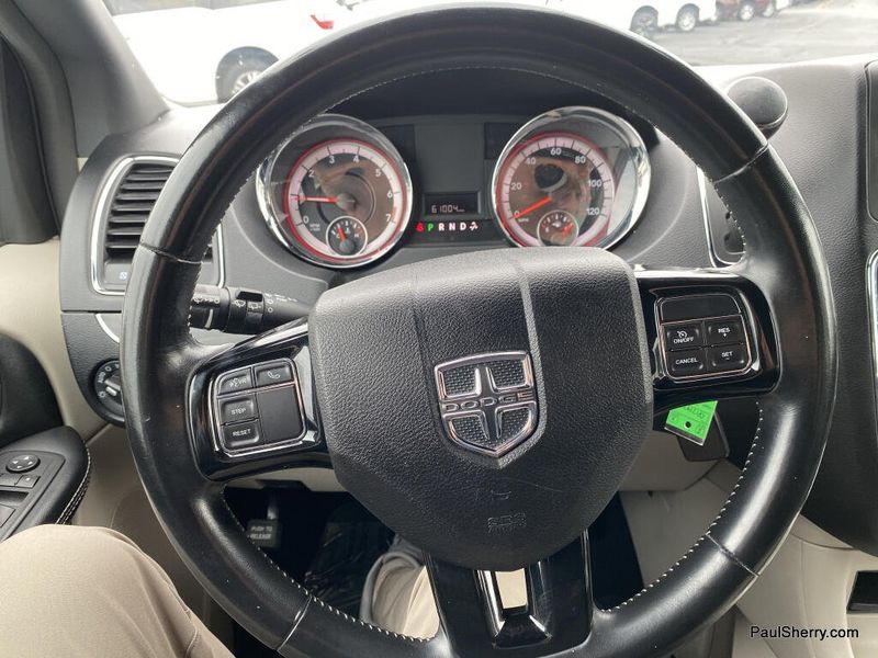 Used 2019 Dodge Grand Caravan SXT