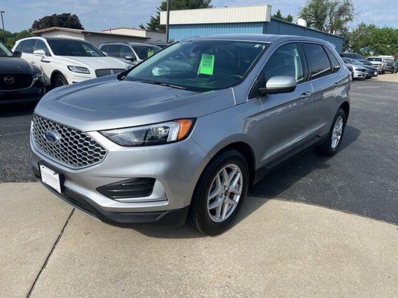 2024 Ford Edge SELImage 3