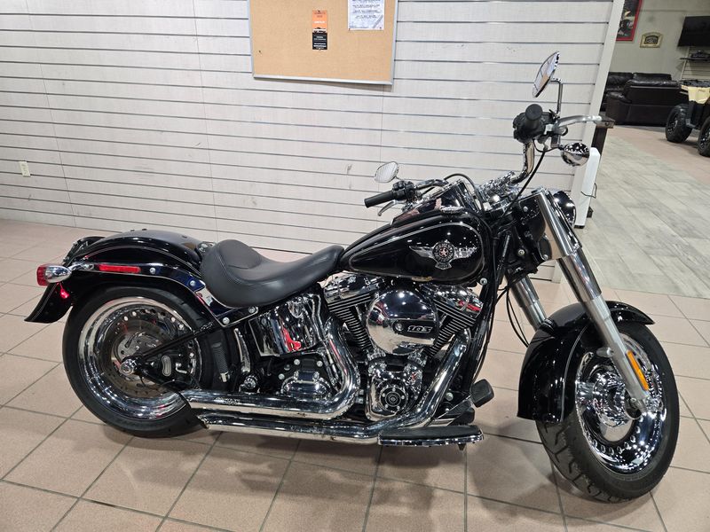 2016 HARLEY SOFTAIL FATBOY BLACK Image 2