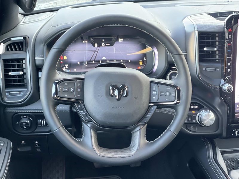 New 2026 RAM 1500 Limited Crew Cab 4x4 5'7' Box