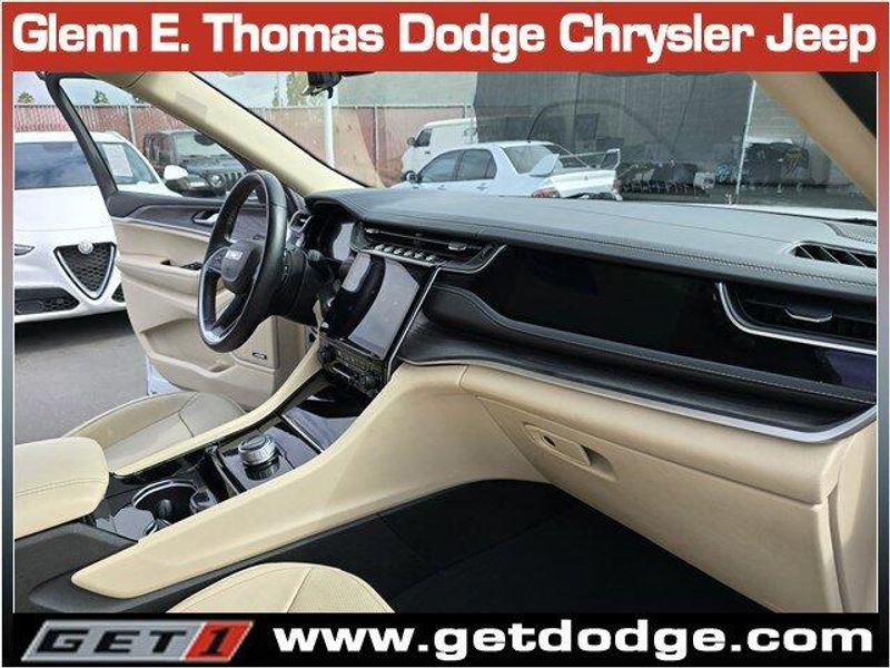 2022 Jeep Grand Cherokee Limited photo 29