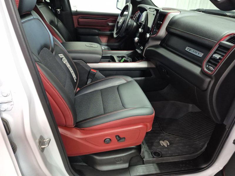 2024 RAM 1500 RebelImage 13