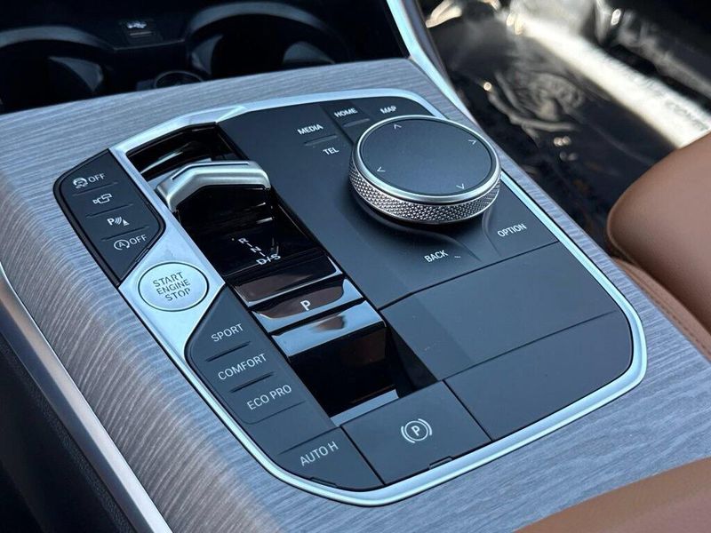 New 2026 BMW 3 Series 330iImage 24