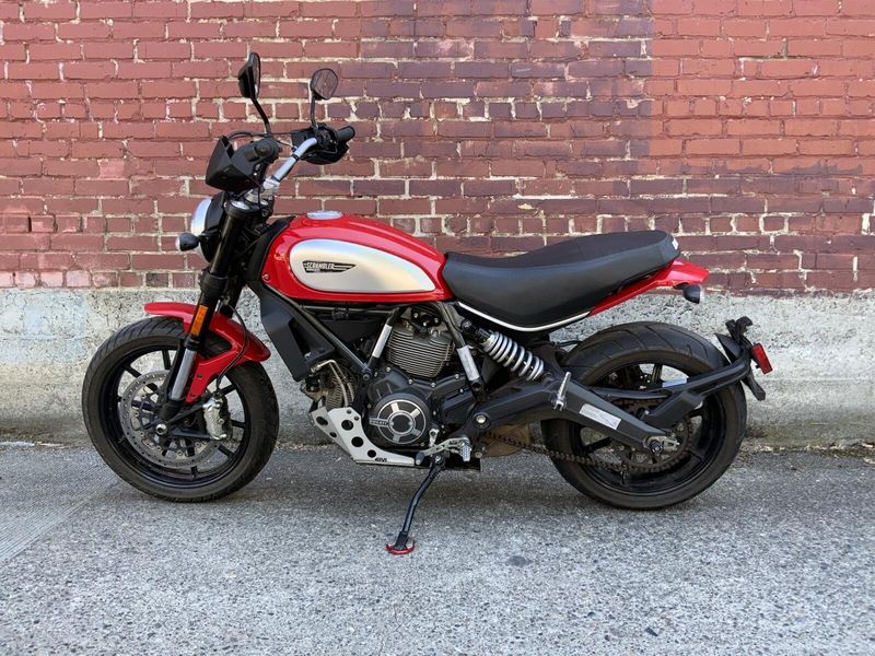 Used 2017 Ducati SCRAMBLER 800 