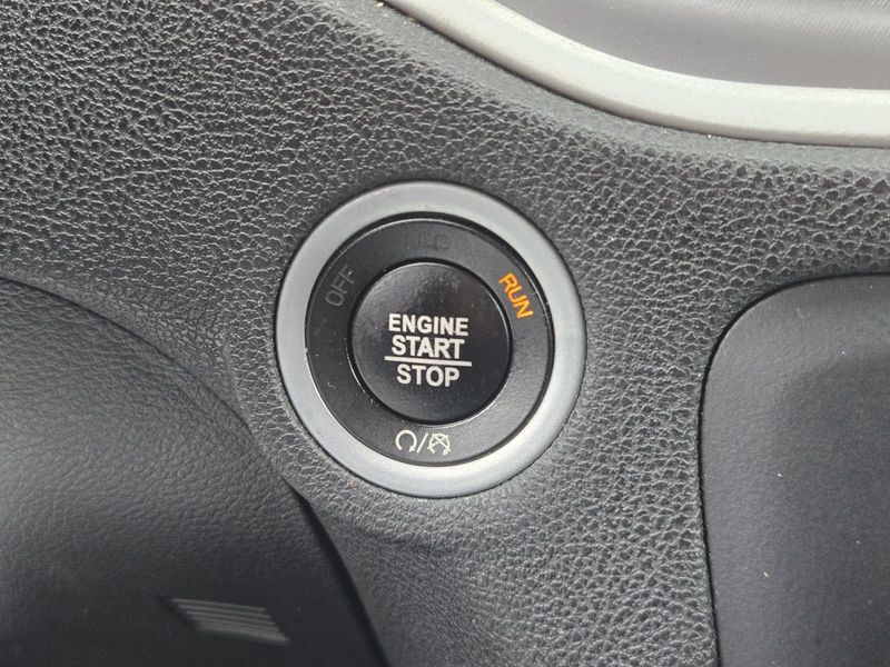 Used 2022 Dodge Charger SXT RWD