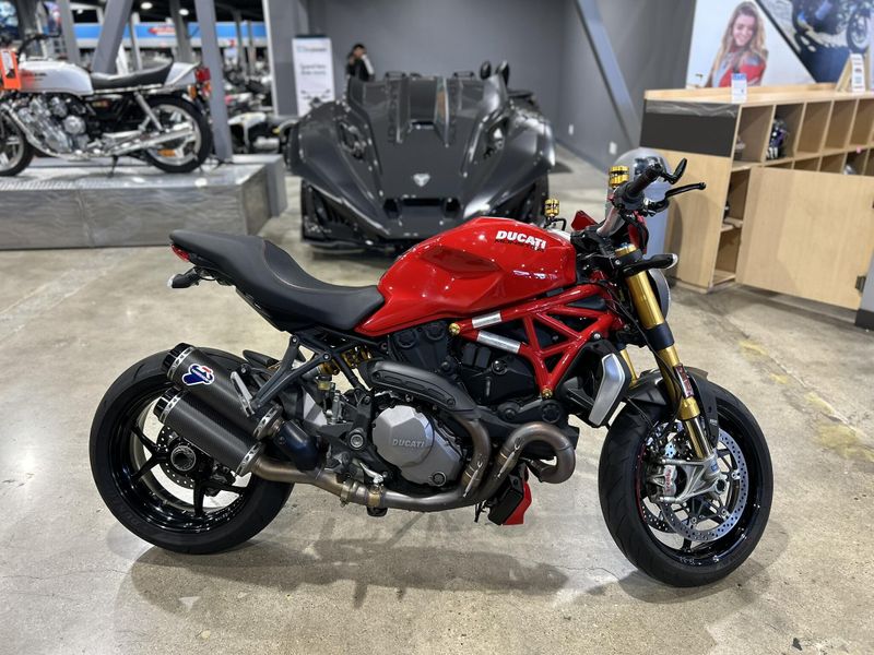 Used 2017 Ducati MONSTER S Image 1