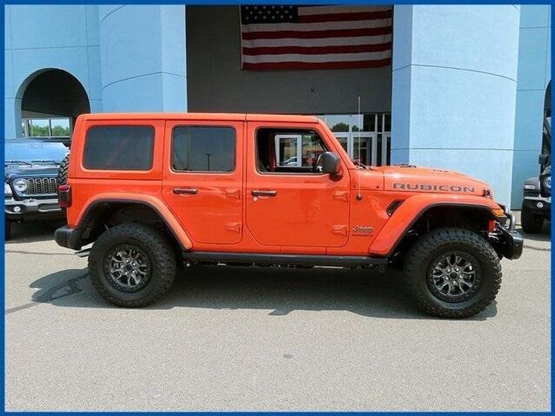 2023 Jeep Wrangler Rubicon 392Image 2