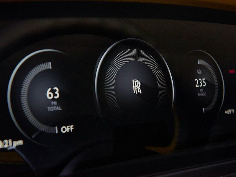 2024 Rolls-Royce   in a Chartreuse exterior color and Blackinterior. SHELLY AUTOMOTIVE shellyautomotive.com 