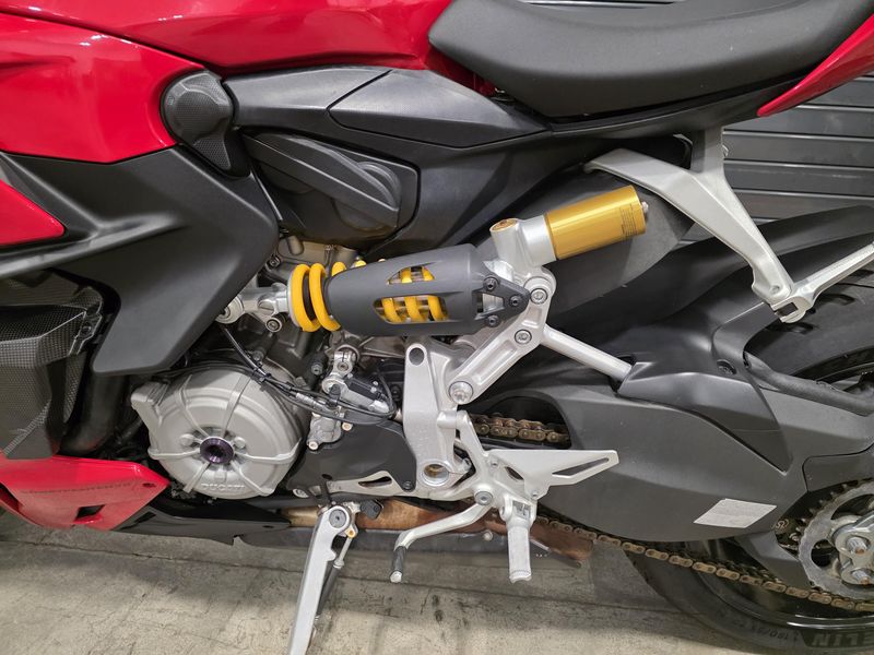 Used 2022 Ducati Streetfighter V2 