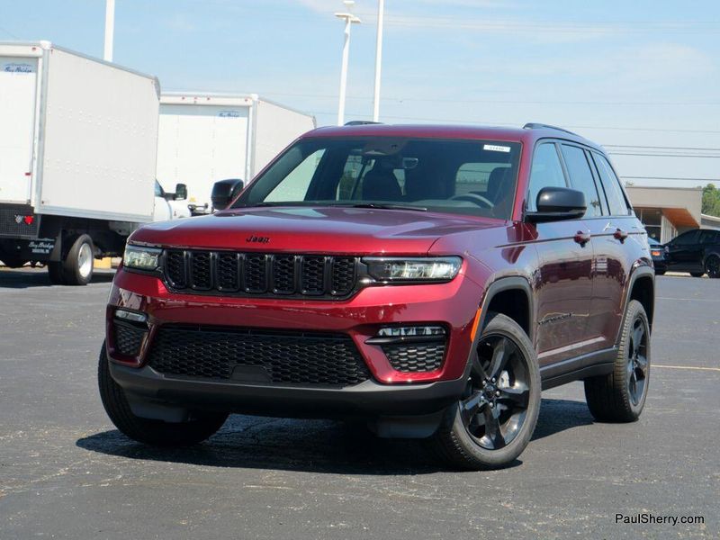 New 2025 Jeep Grand Cherokee Limited 4x4