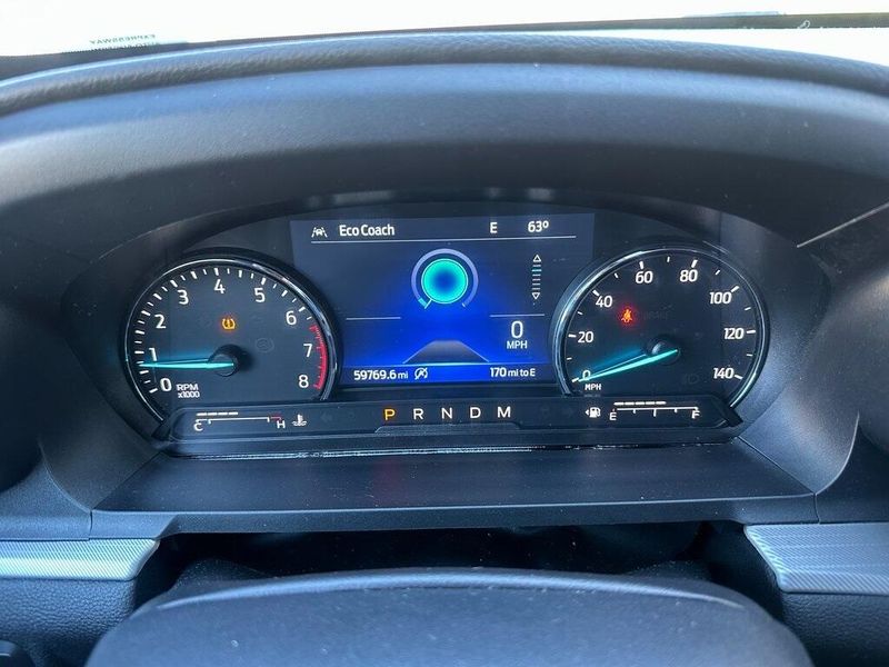 2020 Ford Explorer XLT photo 20