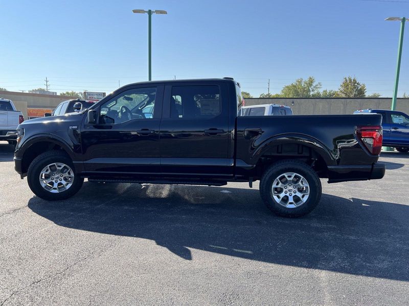 2025 Ford F-150 XL photo 9