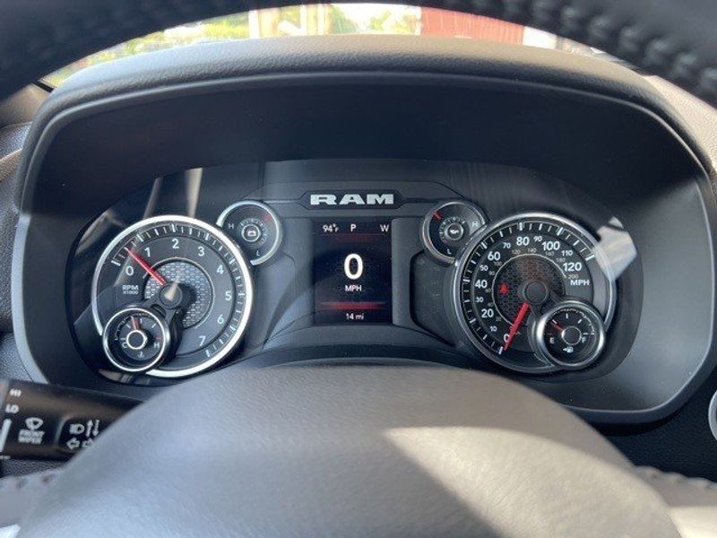 2024 RAM 1500 Big Horn Crew Cab 4x4 5