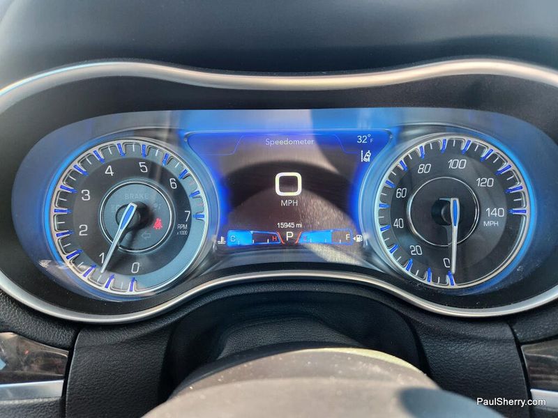 Used 2023 Chrysler 300 Touring L