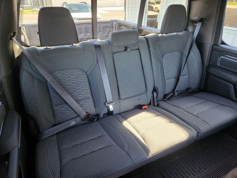 New 2027 RAM 1500 Big Horn Crew Cab 4x4 5'7' Box