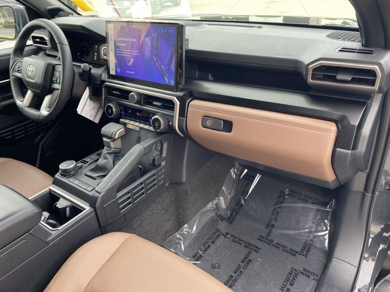 2025 Toyota 4Runner LimitedImage 11
