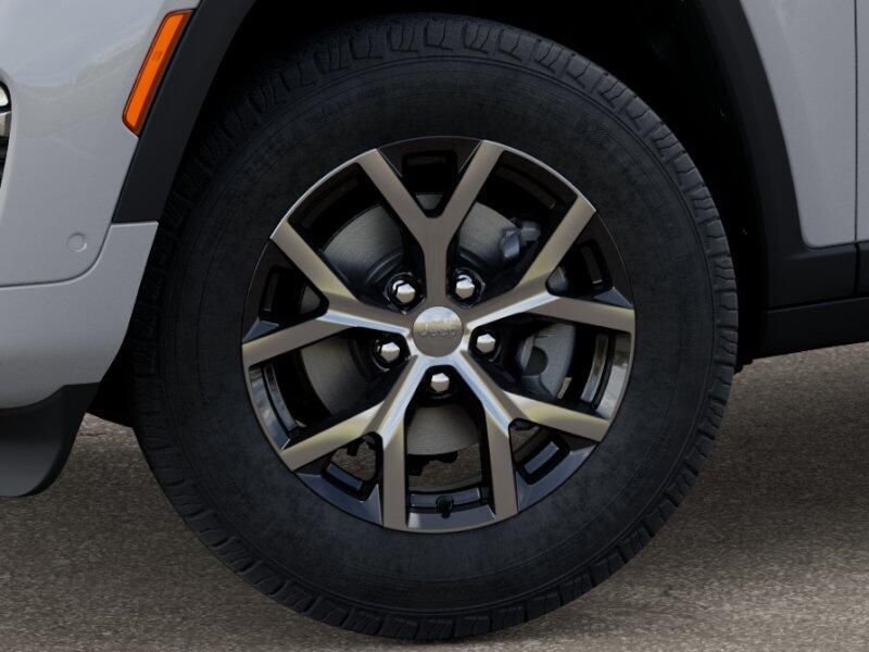 New 2025 Jeep Grand Cherokee Limited 4x4Image 28