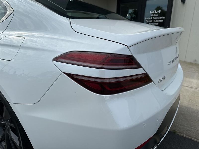 2022 Genesis G70 3.3TImage 9