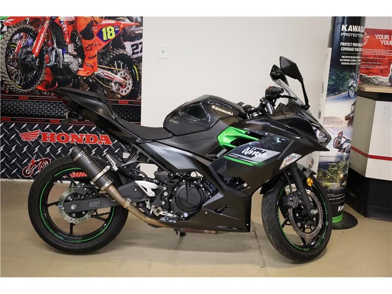 Used 2023 Kawasaki NINJA 400 Image 1