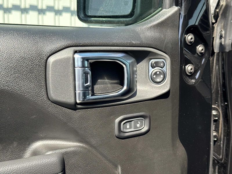 New 2026 Jeep Gladiator Rubicon 4x4