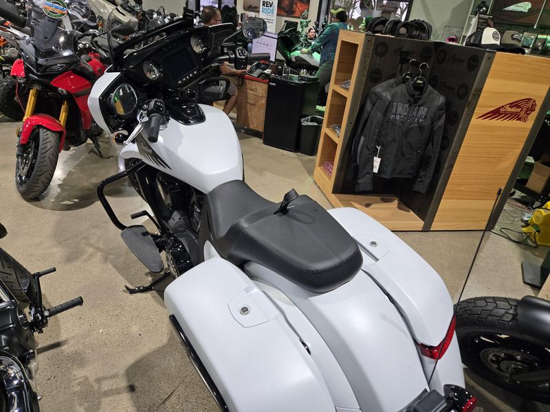 NEW 2025 INDIAN MOTORCYCLE CHIEFTAIN POWERPLUS DARK HORSE 112 RA Image 20