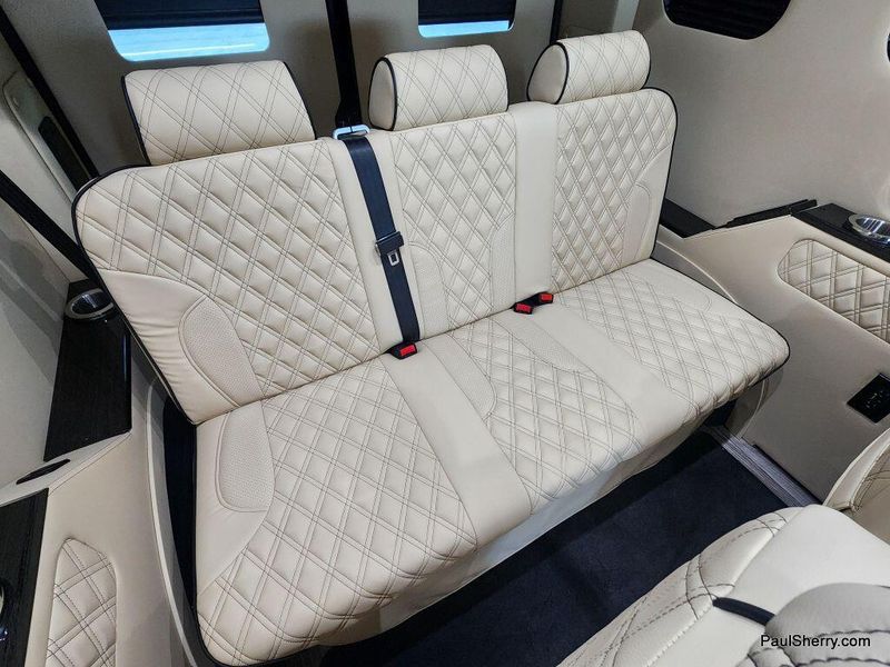 2024 RAM Promaster 2500 Slt+ Window Van High Roof 159