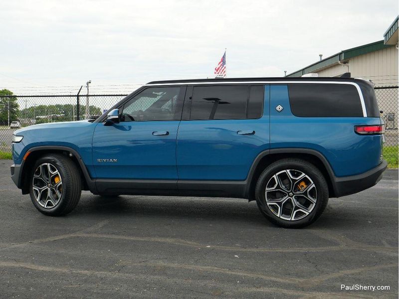 2023 Rivian R1S Launch EditionImage 10