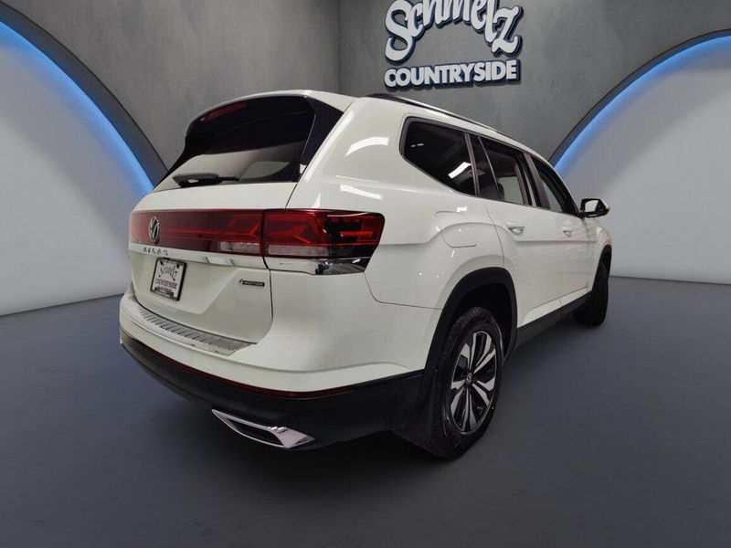 Used 2024 Volkswagen Atlas SE 4-Motion AWDImage 8