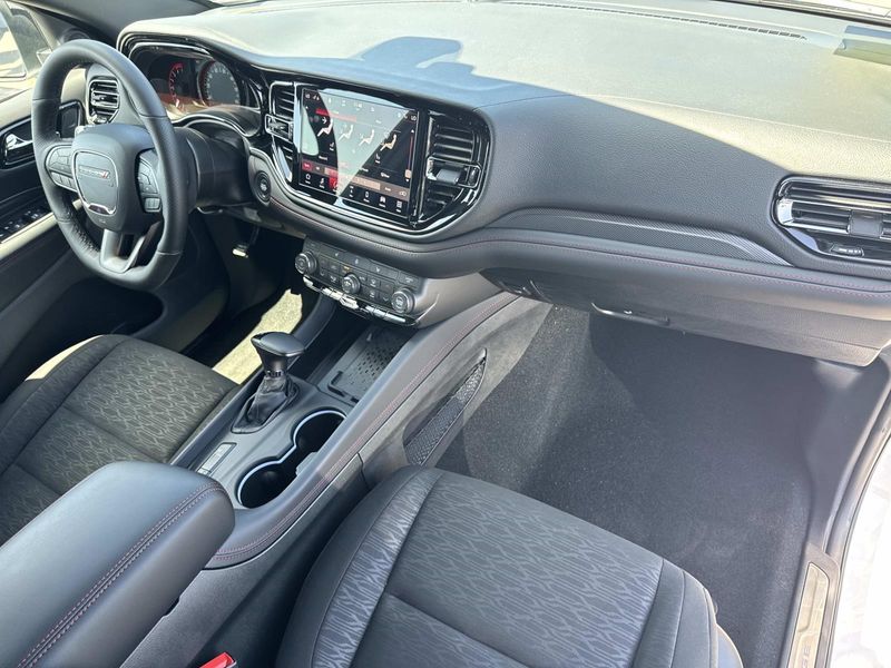 New 2026 Dodge Durango Gt Awd Hemi V8