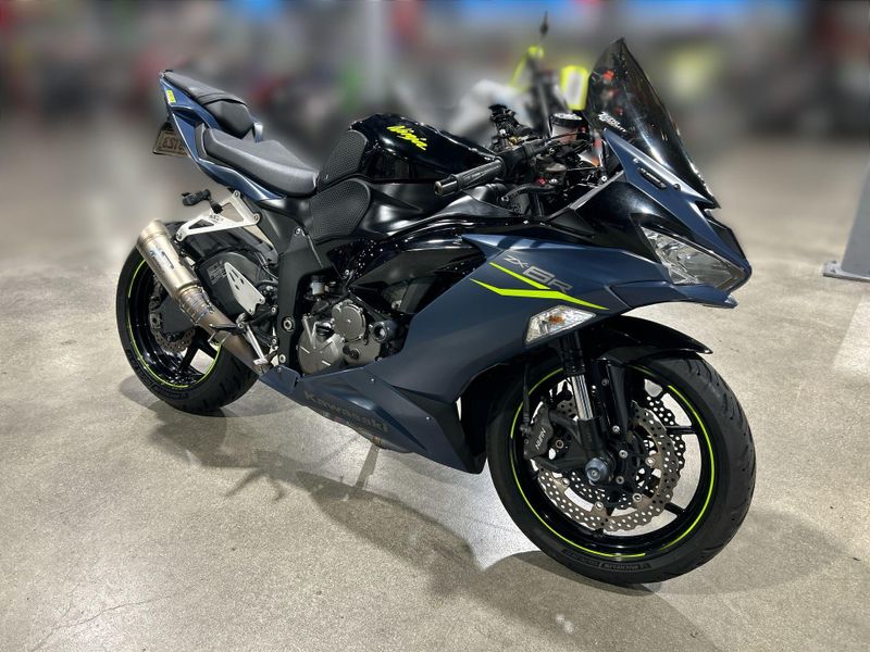 Used 2023 Kawasaki NINJA ZX-6R ABS Image 15