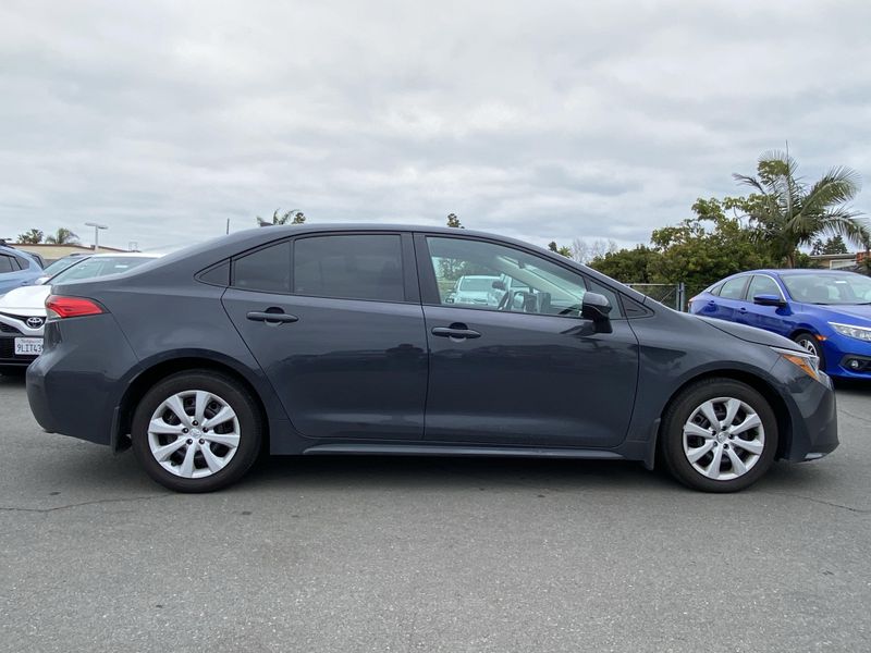 2024 Toyota Corolla LEImage 3