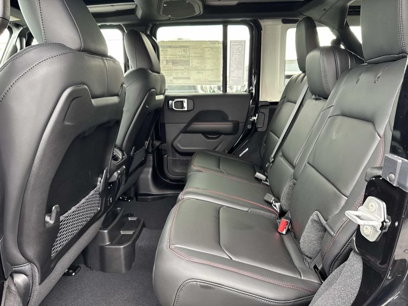 New 2026 Jeep Wrangler 4-door Rubicon X