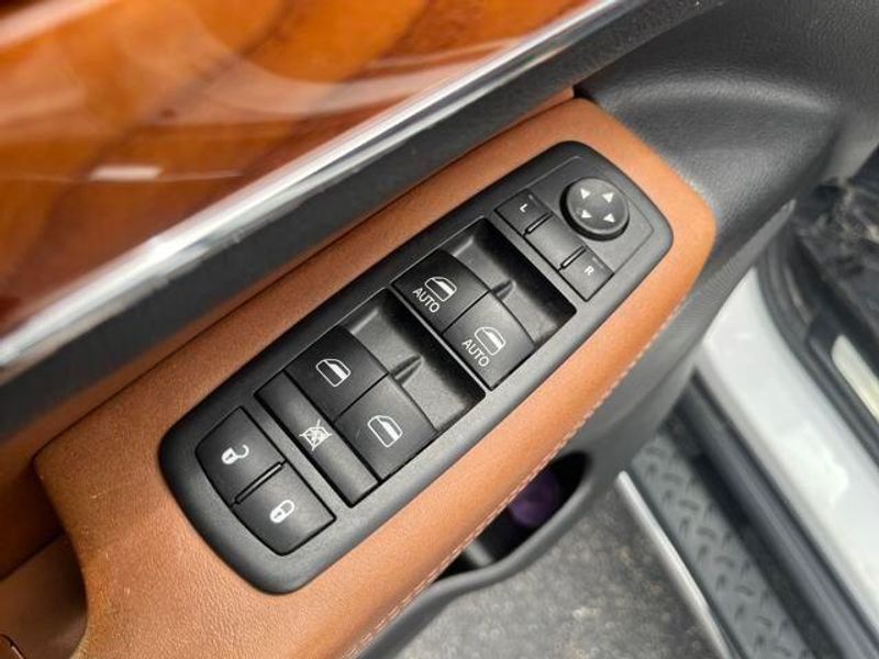 2013 Jeep Grand Cherokee Overland