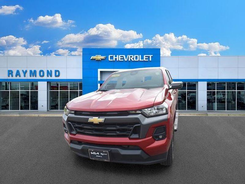 Used 2024 Chevrolet Colorado LTImage 7