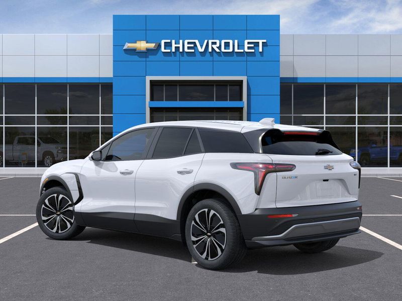 New 2025 Chevrolet Blazer EV FWD LTImage 3