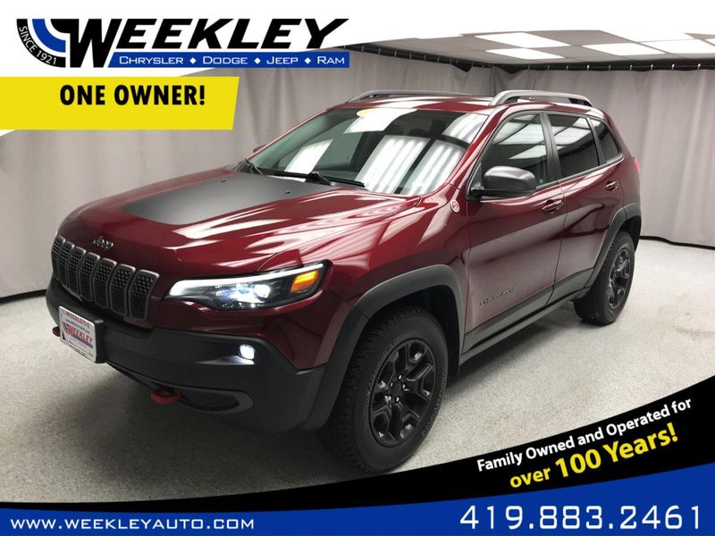 Used 2021 Jeep Cherokee TrailhawkImage 1