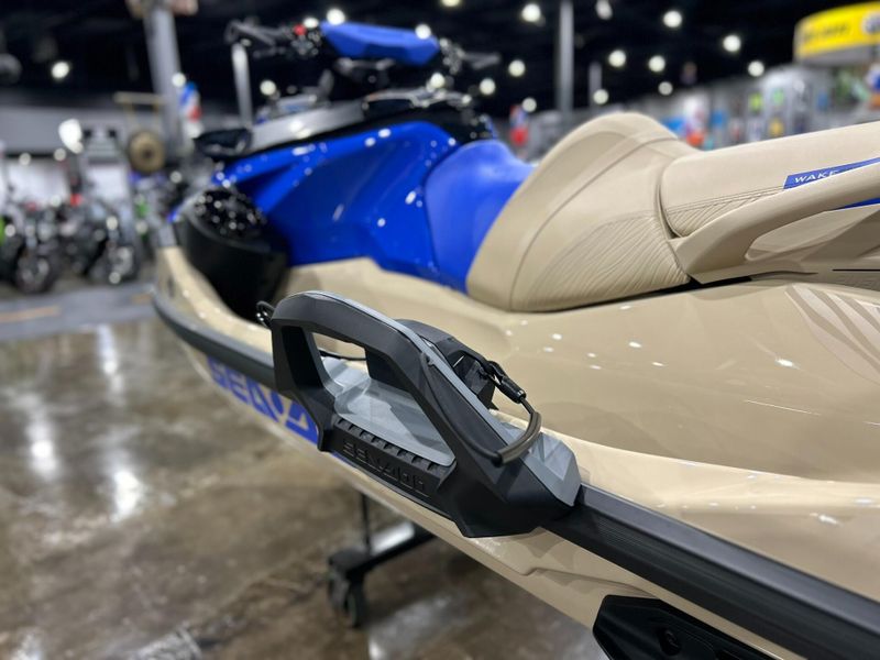 New 2025 Sea-Doo WAKE PRO 230 (SOUND SYSTEM) Image 15