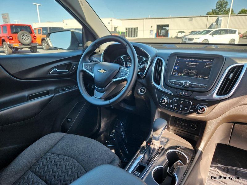 Used 2023 Chevrolet Equinox LT