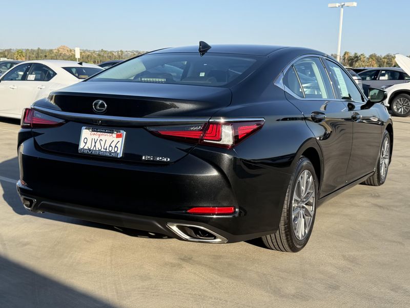 Used 2024 Lexus ES 350Image 10