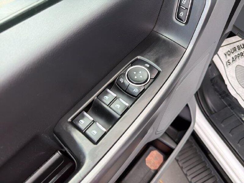 Used 2024 Ford F-250 XLTImage 11