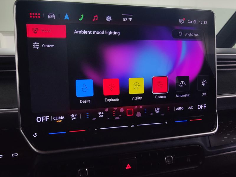 Used 2025 Volkswagen ID. Buzz Pro SImage 21