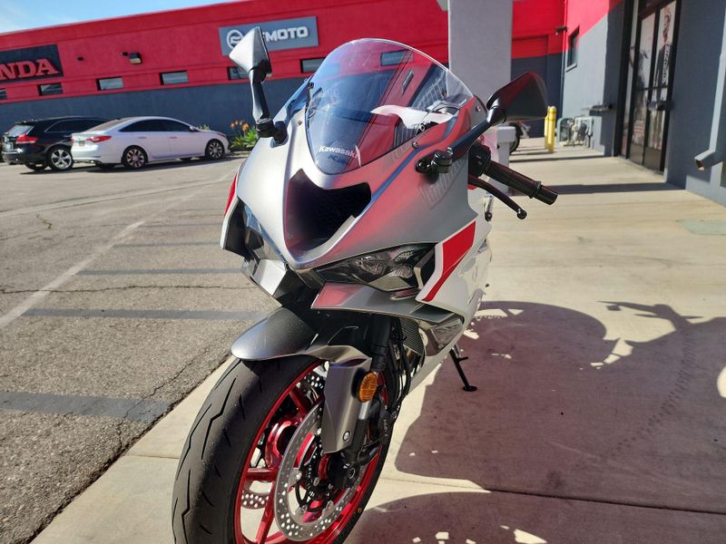 New 2025 Kawasaki NINJA ZX-6R Image 16