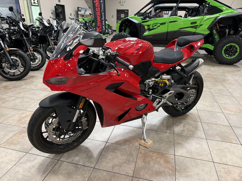 Used 2026 Ducati PANIGALE V2 Image 13
